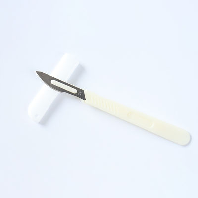 calidad  Disposable Surgery Instruments Surgical Disposable Carbon Stainless Steel Scalpel Blade With Handle fábrica